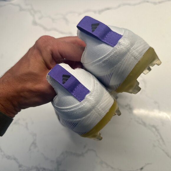 Adidas F50 ELITE LACELESS FIRM GROUND CLEATS KIDS SIZE 4 - Picture 8 of 8